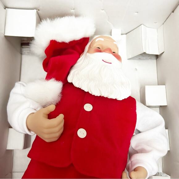 RADIO SHACK Vintage 1999 Christmas Rockin’ Santa - Picture 8 of 9